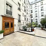 Celine 31 Bright Apartment Between Champs Elysee And Eiffel Tower