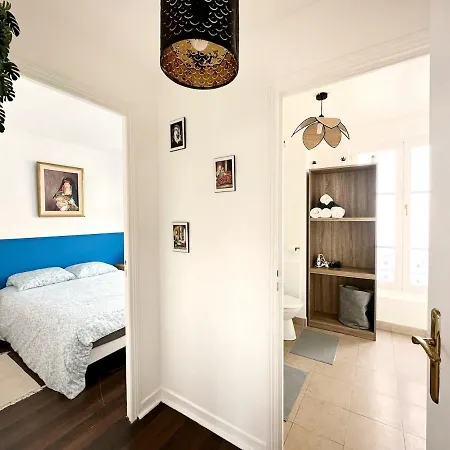 Apartment Celine 31 Bright Between Champs Elysee And Eiffel Tower *